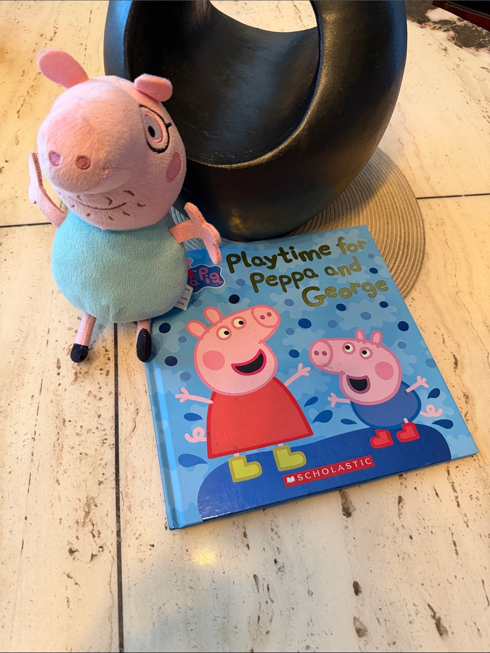 Peppa Pig 8" Plush Daddy Pig Doll w/Peppa Pig Scholastic Hardcover Storybook